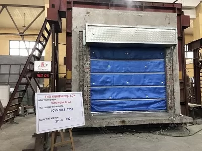 TMD - Phối hợp thử nghiệm rèm chống cháy Assa Abloy tại IBST