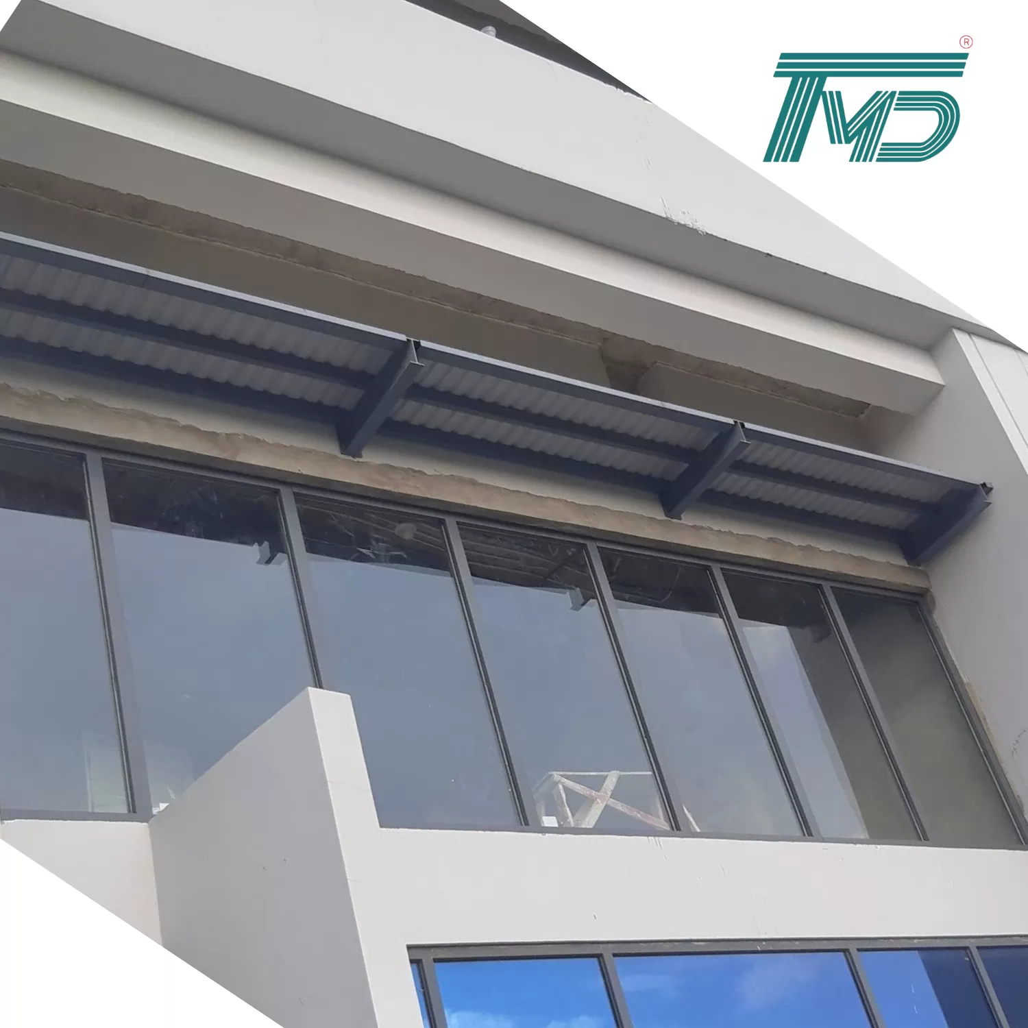 VÁCH KÍNH EI90 HỆ NGOÀI TRỜI