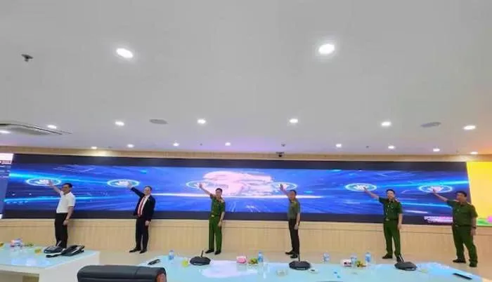 HÀ NỘI RA MẮT TRUNG TÂM THÔNG TIN CHỈ HUY PCCC & CNCH